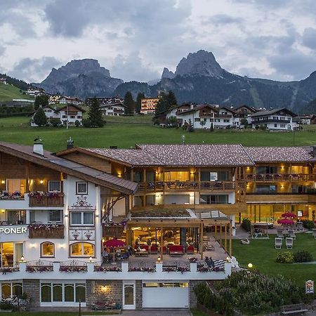 Hotel Welponer Selva di Val Gardena Ngoại thất bức ảnh